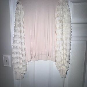 Chic Cream Blouse with Textured Sleeves